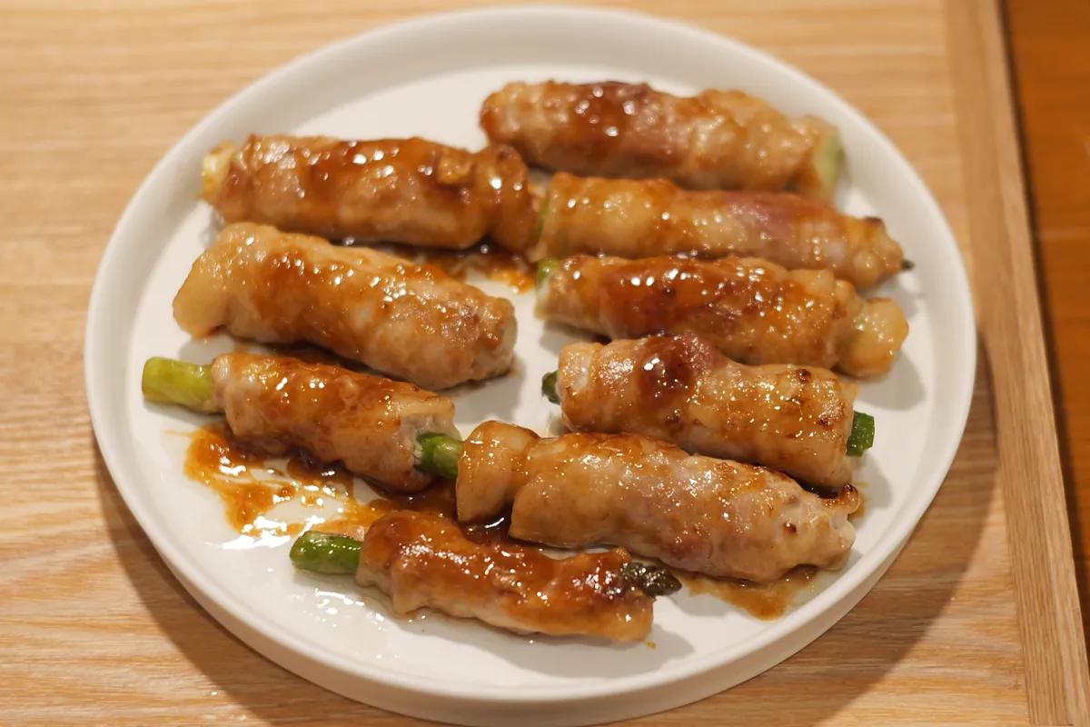 Recipe アスパラとチーズの豚ロース肉巻き