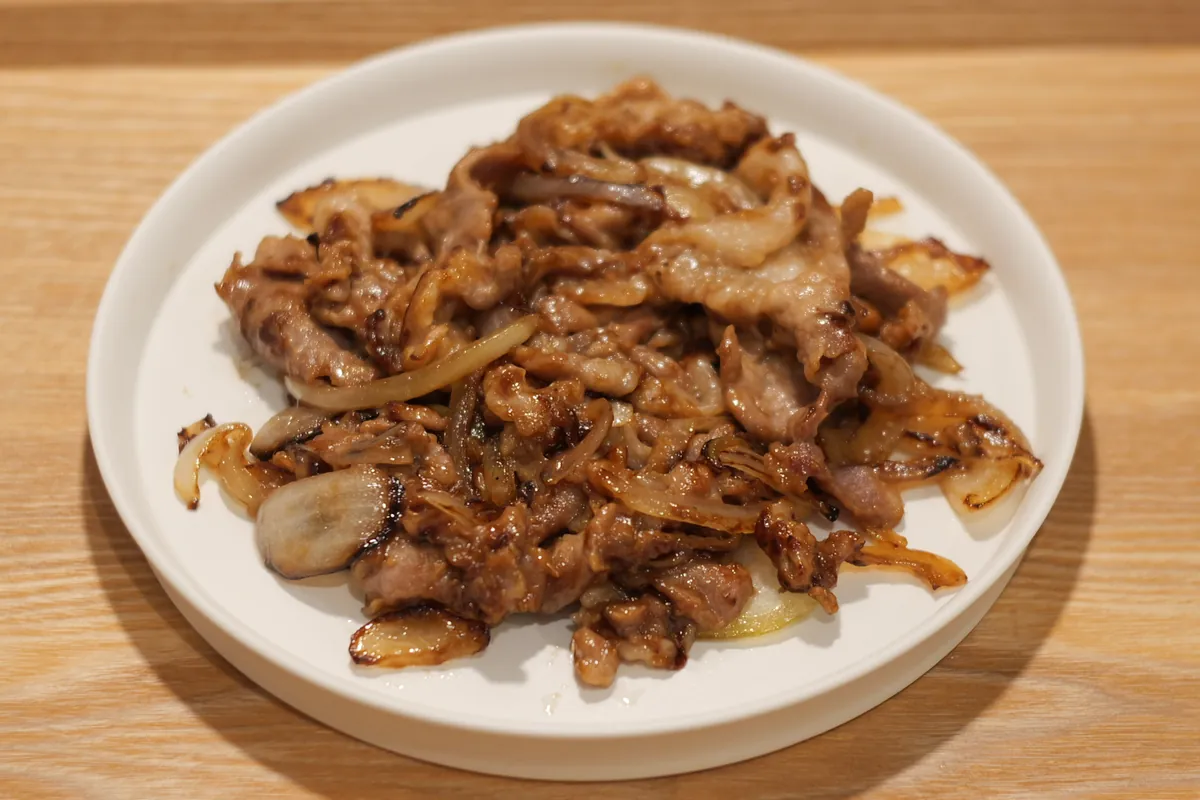 Recipe 玉ねぎと豚こま切れ肉の生姜焼き